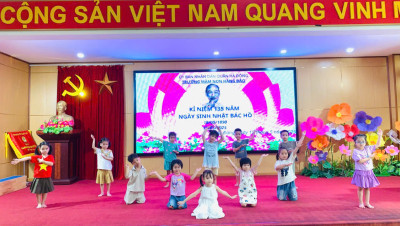 Chào mừng kỷ niệm 135 năm ngày sinh nhật Bác (19/5/1890 - 19/5/2025)
